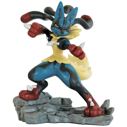 Pokémon TCG: Collezione con Statuina Mega Lucario Ex [ITA]